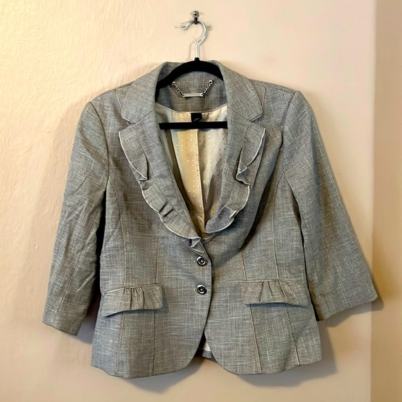 White House Black Market 3/4 Sleeve Ruffle Blazer 12 - Picture 1 of 16